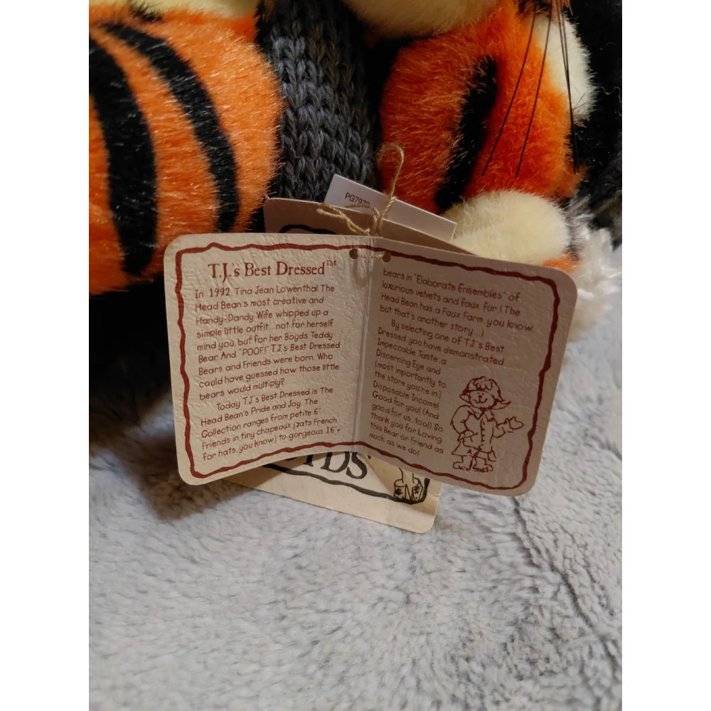 New Boyd's Exclusive Disney Collection Tigger & Winnie the Pooh Bear Holiday